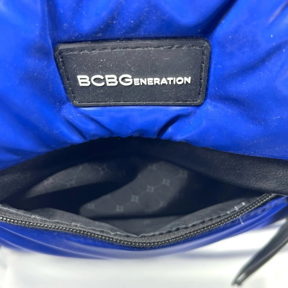 BCBGeneration Royal‎ Blue Quilted Puffer Backpack Trendy Y2K 90s Lightweight
